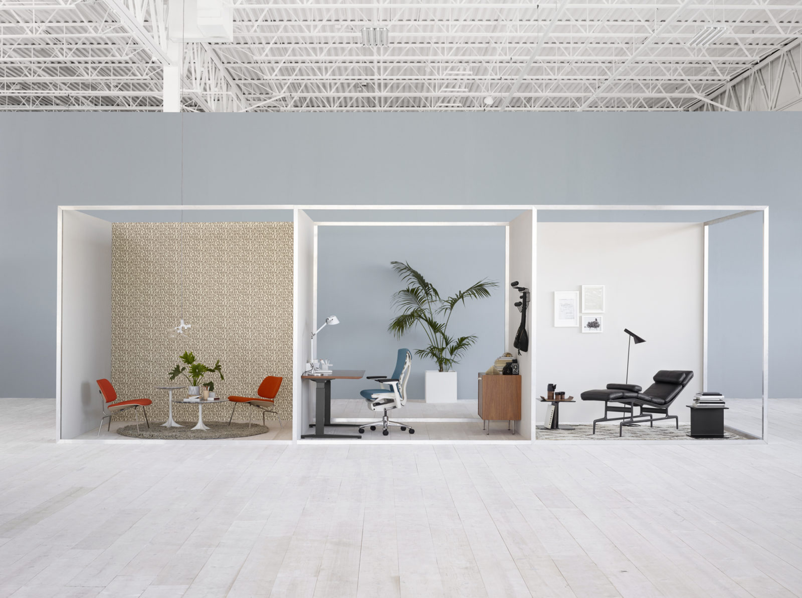 About Living Office Body01