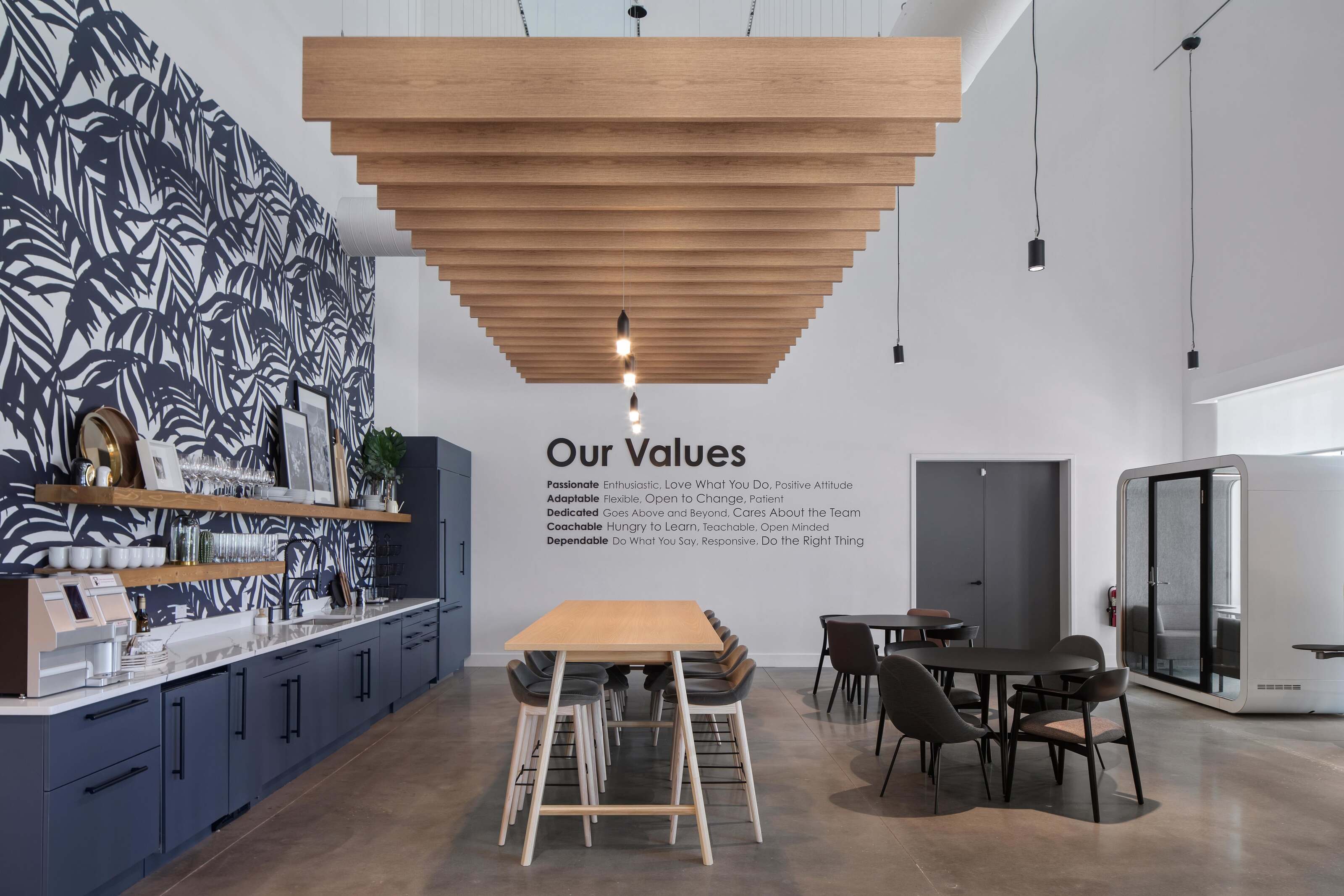 Workscape Outlet Workscapes Tampa Headquarters & Distribution Center | Workscapes